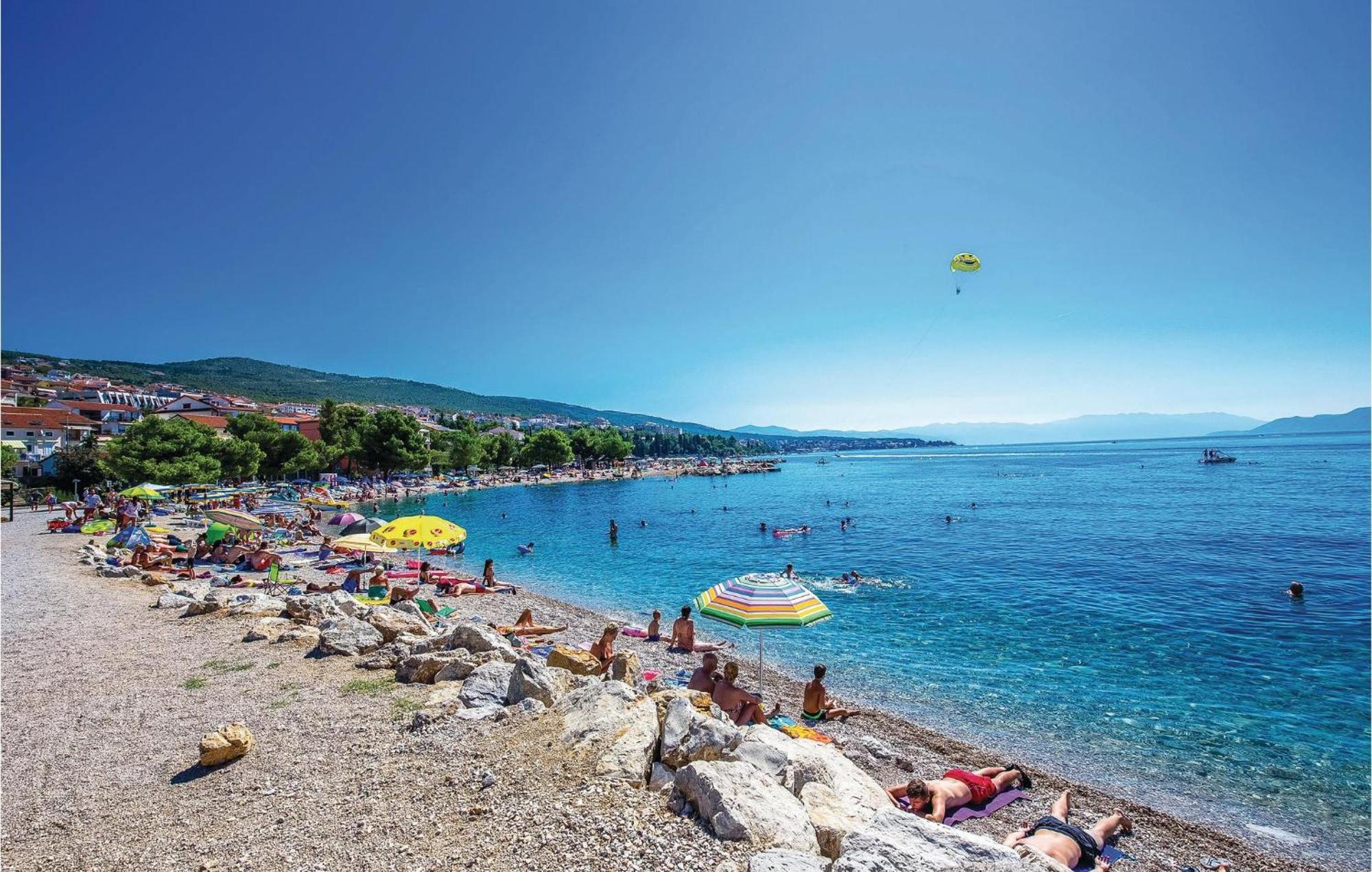 Apartment Crikvenica 1 Bagian luar foto
